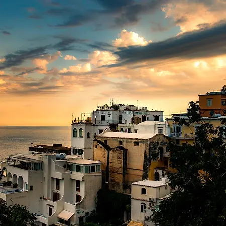 Maria Luisa Otel Positano